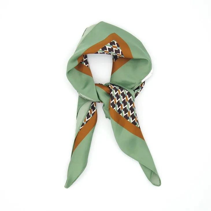 Scarf poileistir clasaiceach