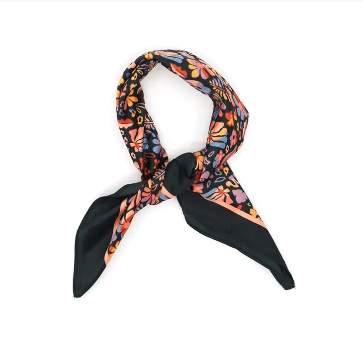 Priontáil Floral Bandana S050